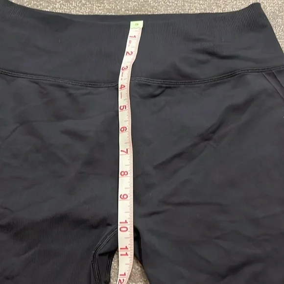 Lululemon Women’s Ebb to Street Tight Shine Legging Size 6 - Picture 4 of 9